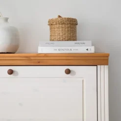 Anita - Schoenenkast met 3 kleppen in wit/natuurlijk grenen