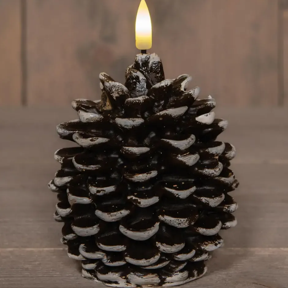 Anna's Collection LED dennenappel kaars - bruin - 10 x 8.5 cm