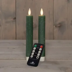 Anna's Collection LED dinerkaarsen - 2x st - jade groen - 18 cm