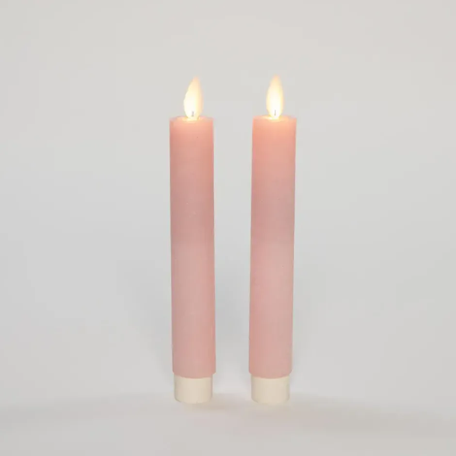 Anna's Collection LED dinerkaarsen - 2x st - lichtroze - 18 cm