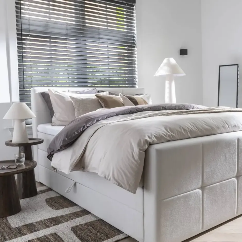 Boxspring met opbergruimte en voetbord Liv geblokt - ecru - 120x200cm