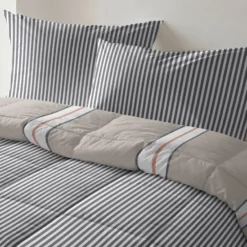 Byrklund - Dekbed zonder overtrek Lined Up - 140x200 cm - Zand / Antraciet