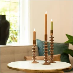 Countryfield Led kaarsen/dinerkaarsen - 2x - cognac bruin - 15 cm