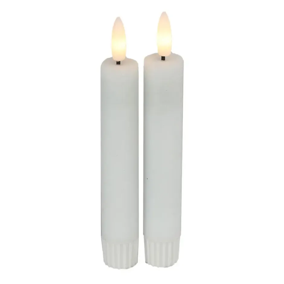 Countryfield Led kaarsen/dinerkaarsen - 2x stuks - wit - 15 cm