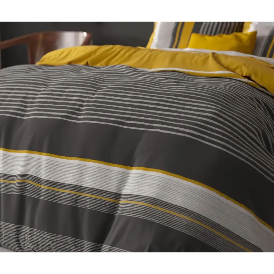 Dekbedovertrek Drake 200x220 – Zacht & Ademend – Incl. 2 Kussenslopen