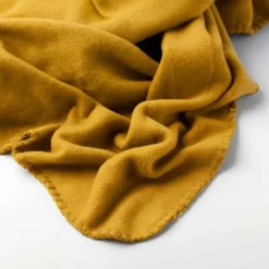 DEX - plaid 130x160 cm - fleece deken - zacht en dun - Golden Glow - geel