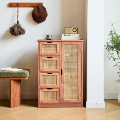 Dressoir opbergmeubel van notenhout en rotan