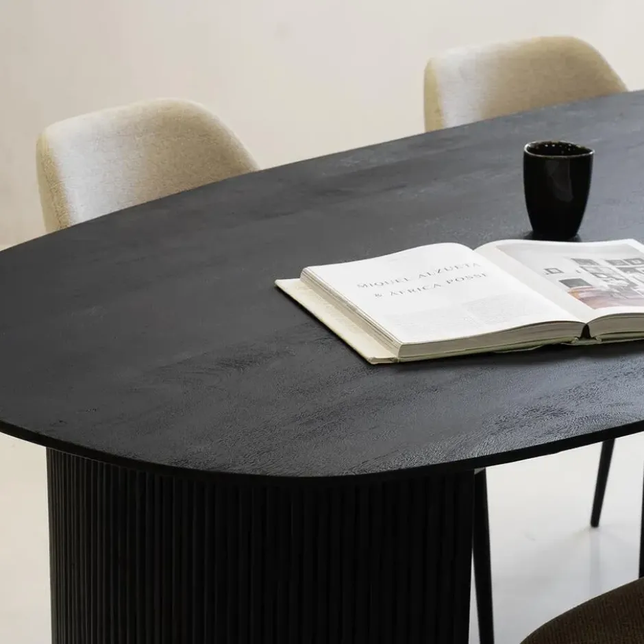 Eettafel Deens Ovaal 300cm - Zwart Mangohout - Feline