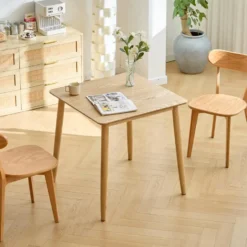 Eettafel voor 4 personen van massief grenenhout L75