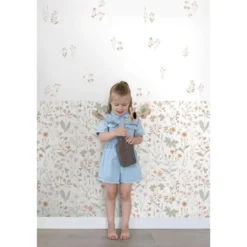 ESTAhome behang veldbloemen groen en terracotta roze - 53 x 1005 cm