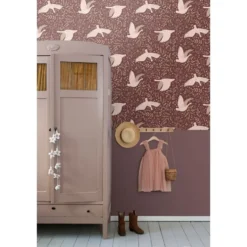 ESTAhome behang zwanen bordeaux rood - 50 x 900 cm