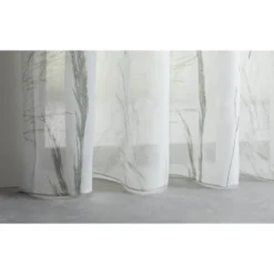 Inbetween Lucie - wit