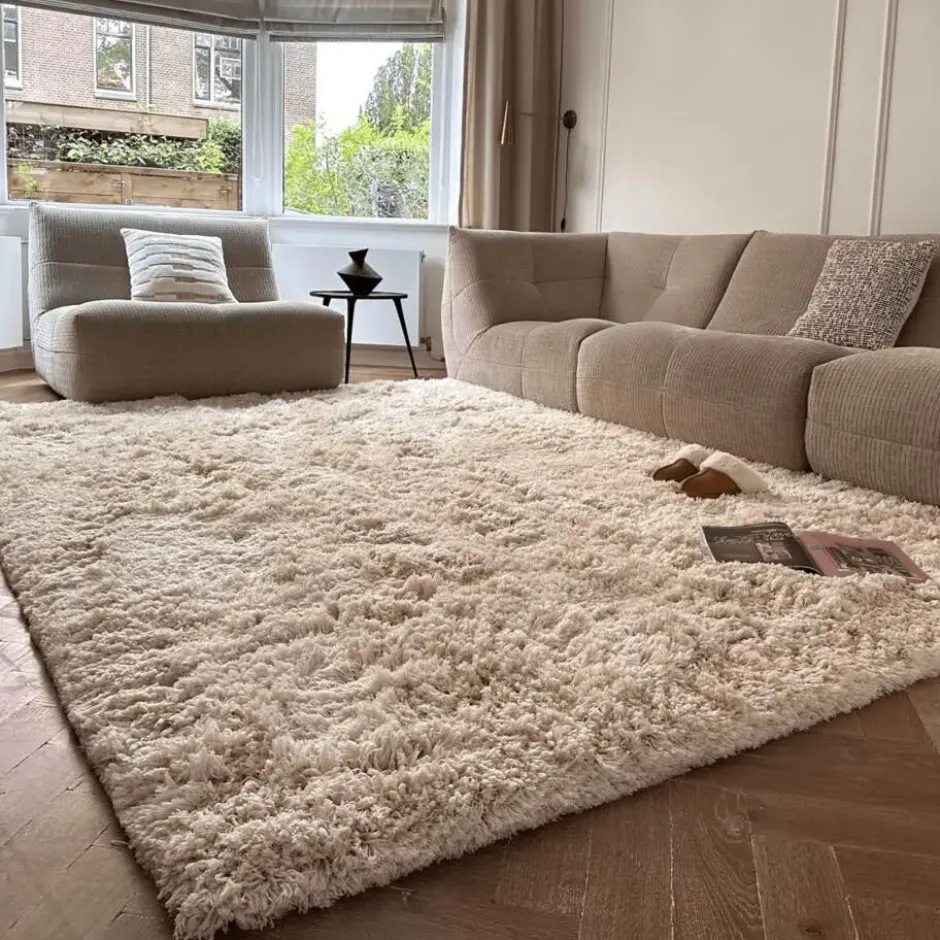 Interieur05 hoogpolig vloerkleed polyester Pilo ivoor/wit - 150 x 80 cm