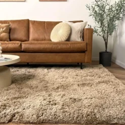 Interieur05 hoogpolig vloerkleed polyester Pilo taupe - 290 x 200 cm