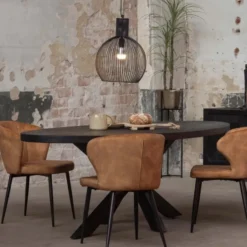 Mangohoutonline - Eettafel Tulsa Black 160x90cm Ovaal - Zwart - Mahom