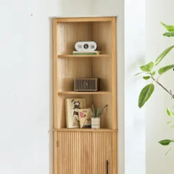Meubel met 3 houten schoenladen