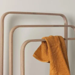 Nest living Bjarne Metalen Kledingrek Bruin