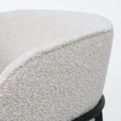 Nolon Josefien Eetkamerstoel Bouclé Beige - Armleuning - Zwarte Poten