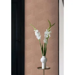 Origin Wallcoverings behang grafisch 3D motief terracotta roze - 50 x 900 cm