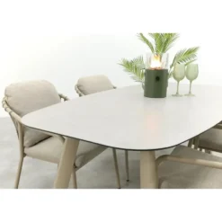 Pisa/Taste Manolo Deens ovale 4-persoons tuinset 180x95 cm. - Latte