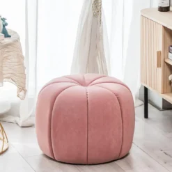 Pouf in roze fluweel met strepen