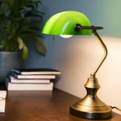 Qazqa bureaulamp banker groen e27