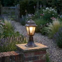 Qazqa staande buitenlamp capital goudkleurig e27