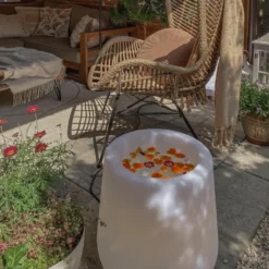 Qazqa vloerlamp flowerpot wit e27