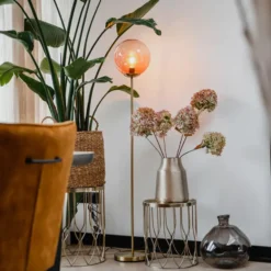 Qazqa vloerlamp pallon roze e27