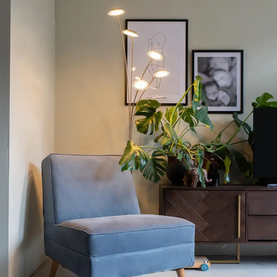 Qazqa vloerlamp sixties zilverkleurig geïntegreerde led