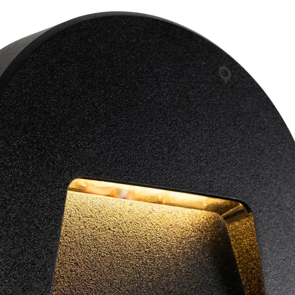 Qazqa wandlamp gem zwart geïntegreerde led