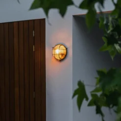 Qazqa wandlamp met glas nautica goudkleurig e27