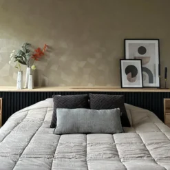 QUVIO Zeshoekige vaas, keramiek - Wit met goud marble look - S