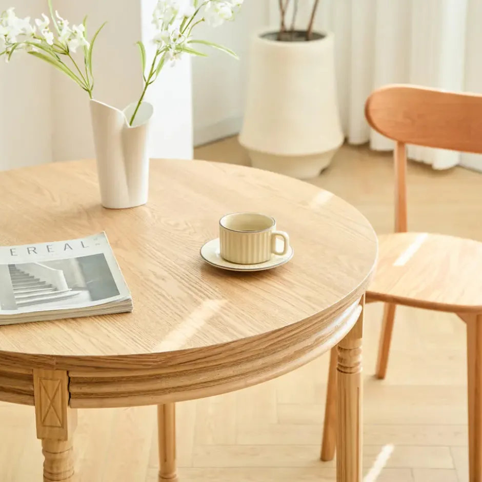 Ronde eettafel voor 4 personen in dennenhout