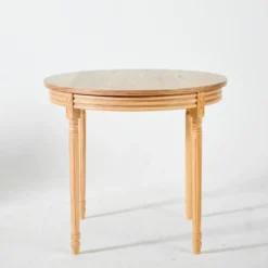 Ronde eettafel voor 4 personen in dennenhout