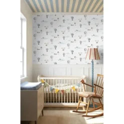 Sanders & Sanders behang luchtballonnen blauw en wit - 53 cm x 10 m