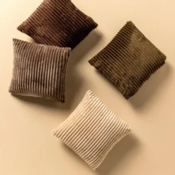 Sierkussen Mart - Pumice Stone - 45x45 cm