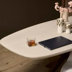 StarFurn - Eettafel Madison 240 cm Deens Ovaal - zand/brons
