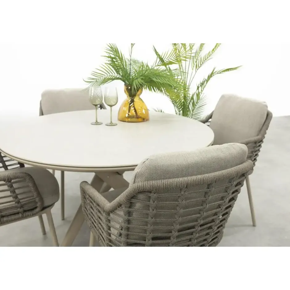 Taste Puglia/Dublin ronde tuinset Ø120 cm. (5-delig) - Latte