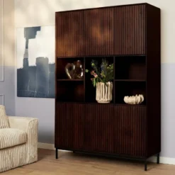 Vakkenkast Bruin Hout - 135x45x200cm - Madison XL