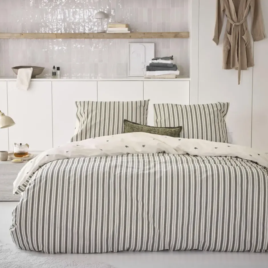 Walra - Dekbedovertrek Remade Blossom Lines - 200x220 cm - Off White / Groen